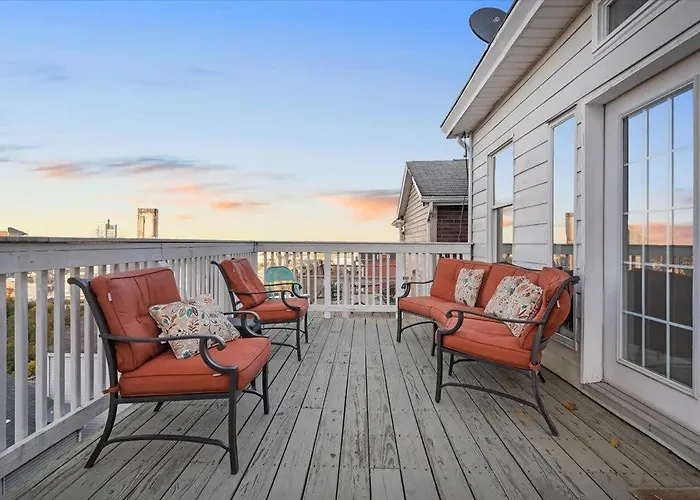 Skyline Serenity Retreat Apartment Pittsburgh