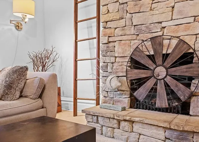 Skyline Serenity Retreat